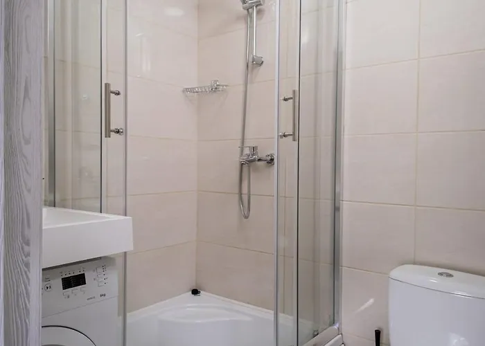 затишна з якісним ремонтом на проспекті шевченка